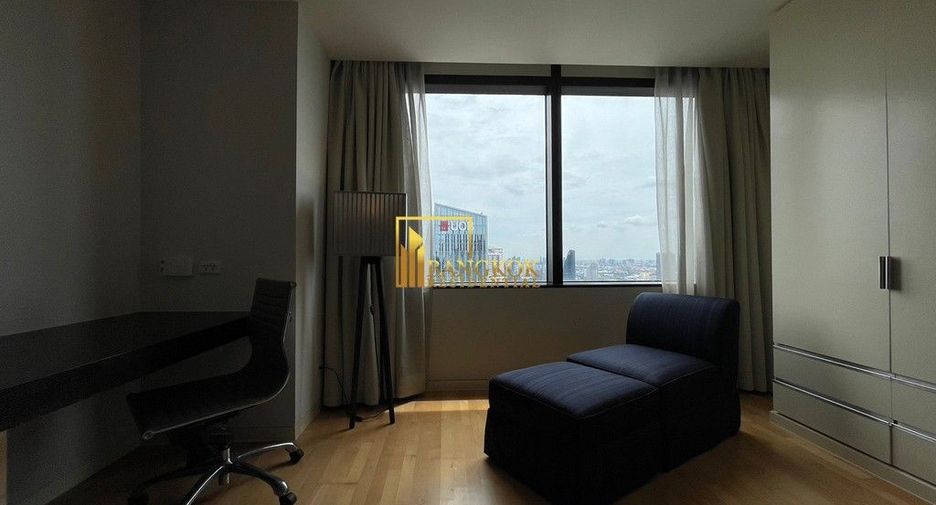 For rent 2 ベッドルーム serviced apartment in Khlong Toei, Bangkok