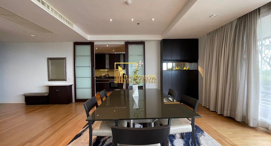For rent 2 ベッドルーム serviced apartment in Khlong Toei, Bangkok