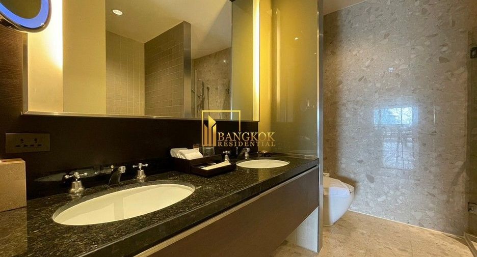 For rent 2 ベッドルーム serviced apartment in Khlong Toei, Bangkok