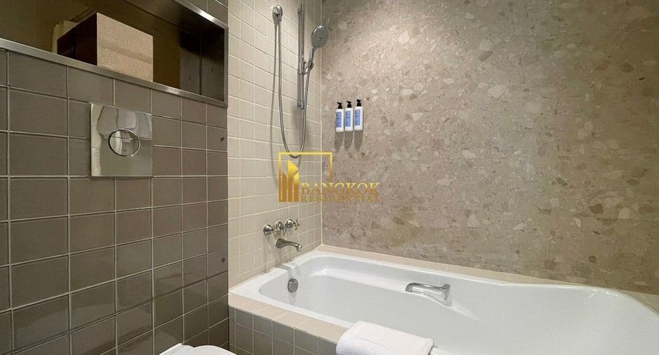 For rent 2 ベッドルーム serviced apartment in Khlong Toei, Bangkok