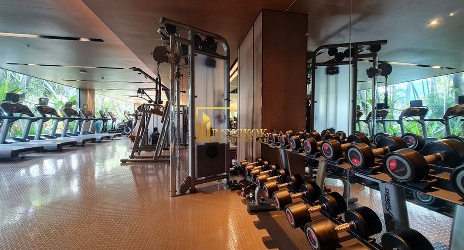For rent 2 ベッドルーム serviced apartment in Khlong Toei, Bangkok