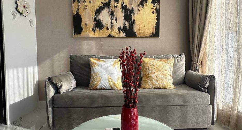 Condo en alquiler de 2 habitaciones en Bang Lamung, Chonburi