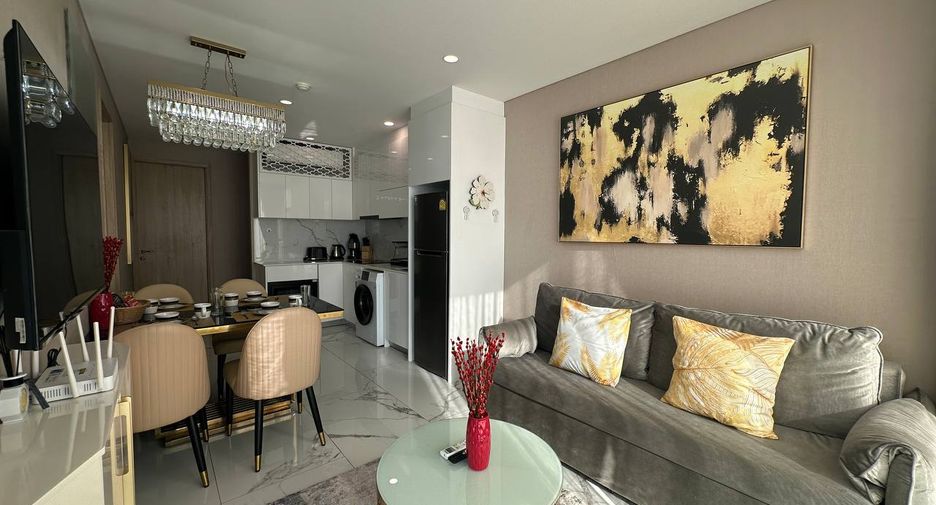 Condo en alquiler de 2 habitaciones en Bang Lamung, Chonburi