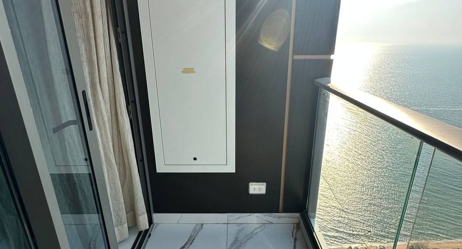 Condo en alquiler de 2 habitaciones en Bang Lamung, Chonburi