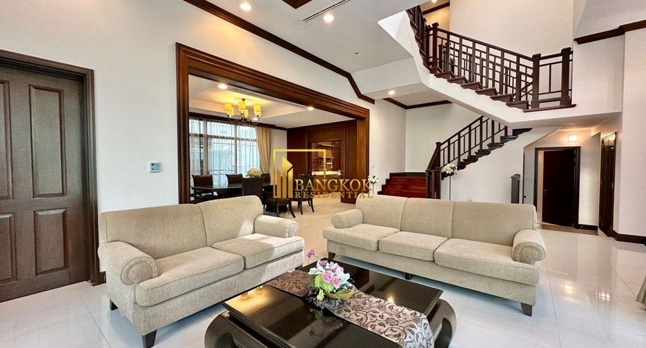 Villa zur Miete mit 4 Zimmer in Yan Nawa, Bangkok