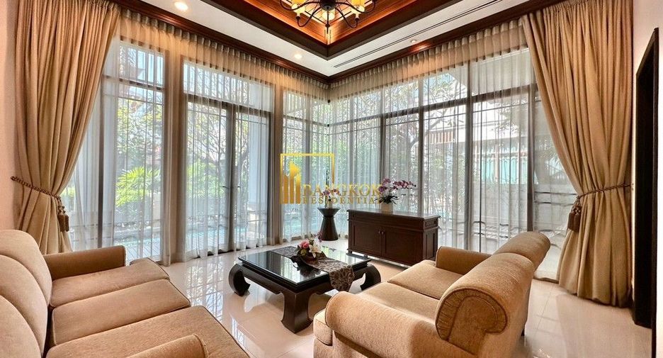 Villa zur Miete mit 4 Zimmer in Yan Nawa, Bangkok