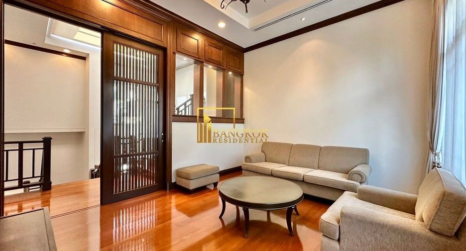 Villa zur Miete mit 4 Zimmer in Yan Nawa, Bangkok
