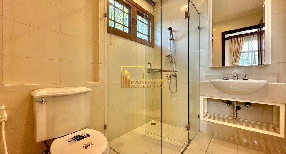 Villa zur Miete mit 4 Zimmer in Yan Nawa, Bangkok