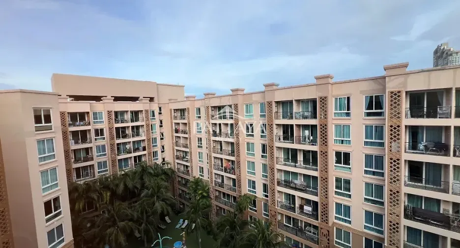 Wohnung zur Miete und zum Kauf mit 1 Zimmer in Bang Lamung, Chonburi