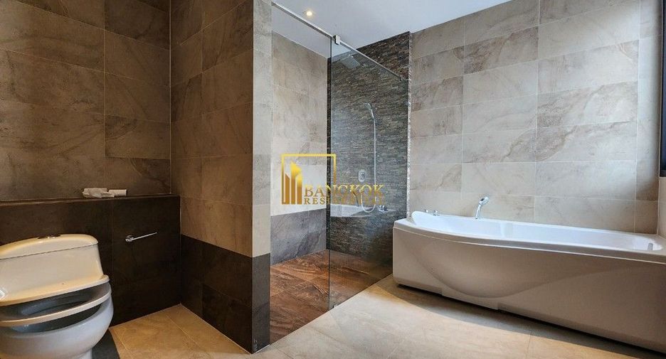 For rent 4 ベッドルーム villa in Khlong Toei, Bangkok