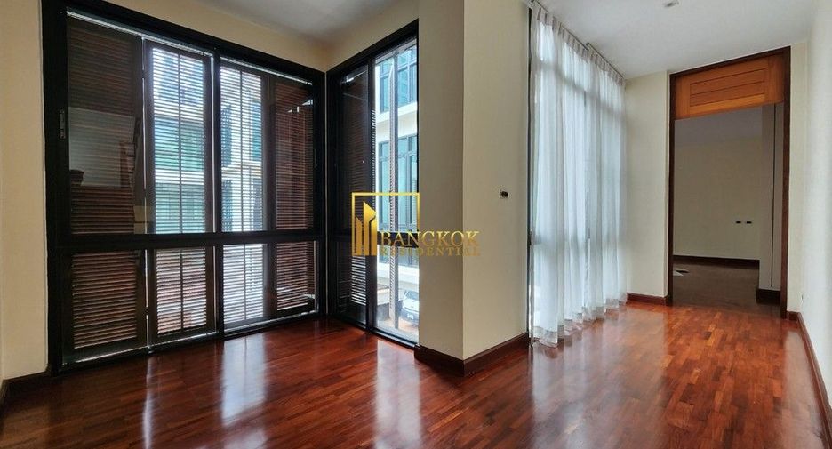For rent 4 ベッドルーム villa in Khlong Toei, Bangkok