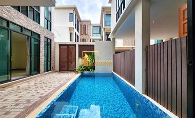 For rent 4 ベッドルーム villa in Khlong Toei, Bangkok