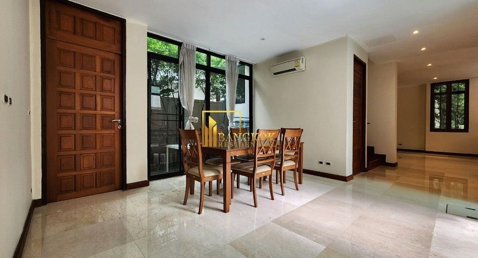 For rent 4 ベッドルーム villa in Khlong Toei, Bangkok