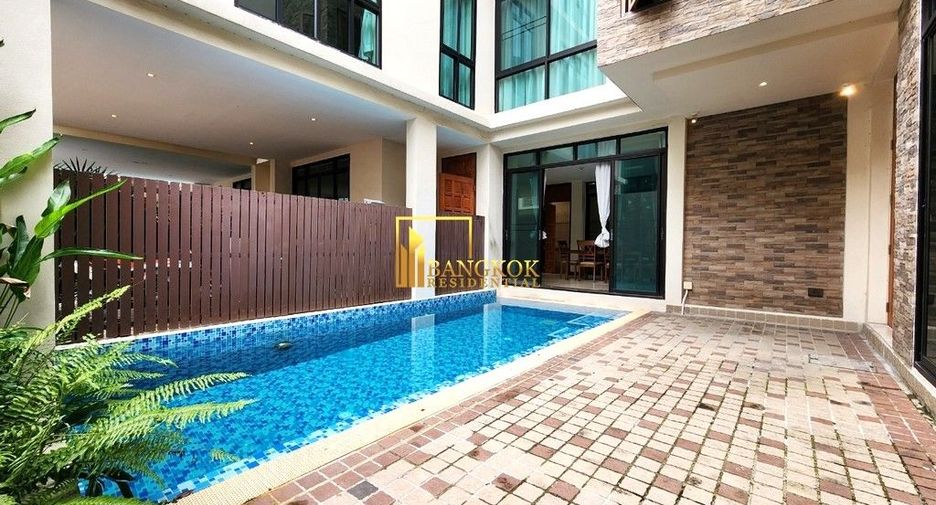 For rent 4 ベッドルーム villa in Khlong Toei, Bangkok