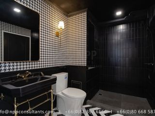 Condo en venta de 4 habitaciones en Watthana, Bangkok