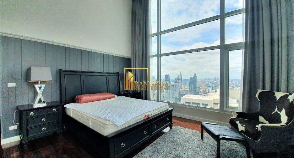 Condo en alquiler de 4 habitaciones en Watthana, Bangkok