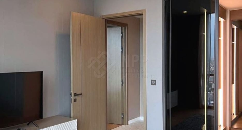 For rent and for sale 2 bedrooms condo in Watthana, Bangkok