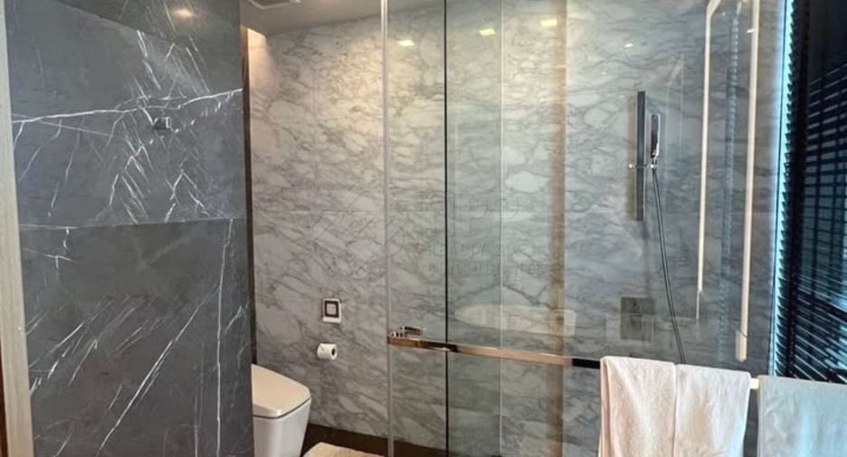 For rent and for sale 2 bedrooms condo in Watthana, Bangkok