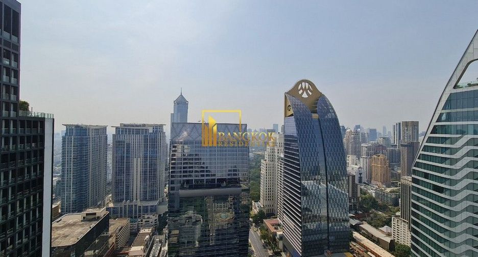 À louer 3 chambres condo à Pathum Wan, Bangkok