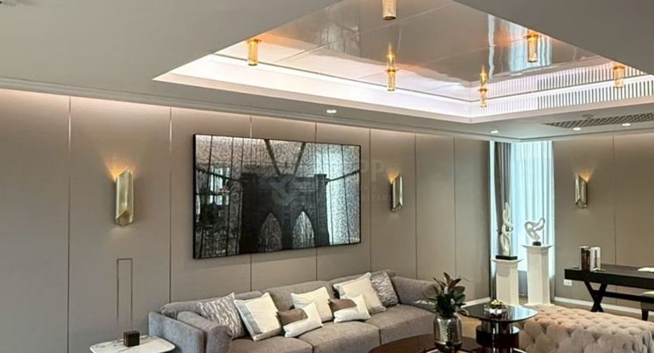 For sale 5 bedrooms house in Saphan Sung, Bangkok