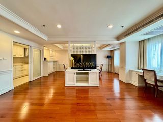 Apartamento con servicios en alquiler de 4 habitaciones en Watthana, Bangkok