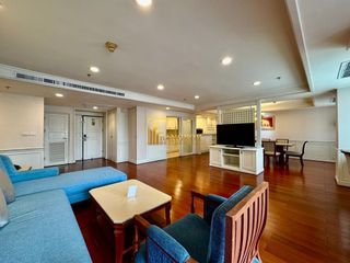 Apartamento con servicios en alquiler de 4 habitaciones en Watthana, Bangkok
