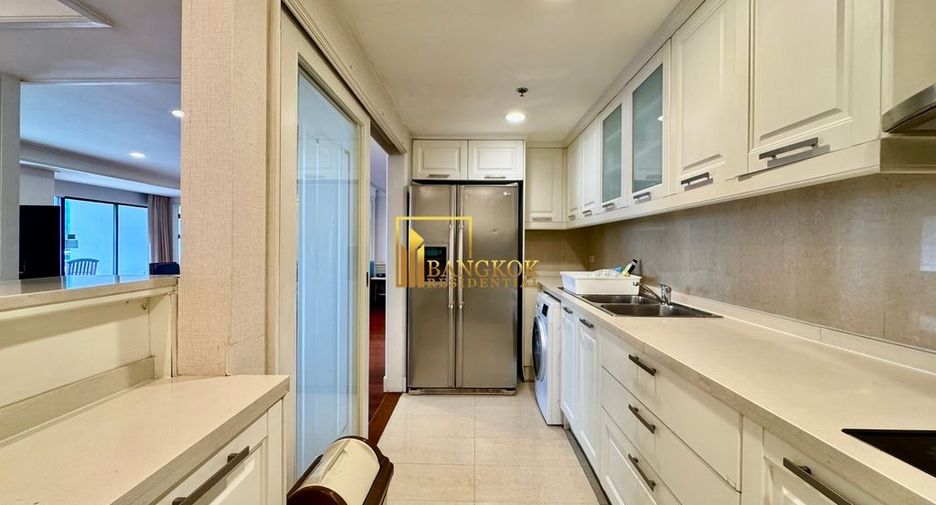 Apartamento con servicios en alquiler de 4 habitaciones en Watthana, Bangkok