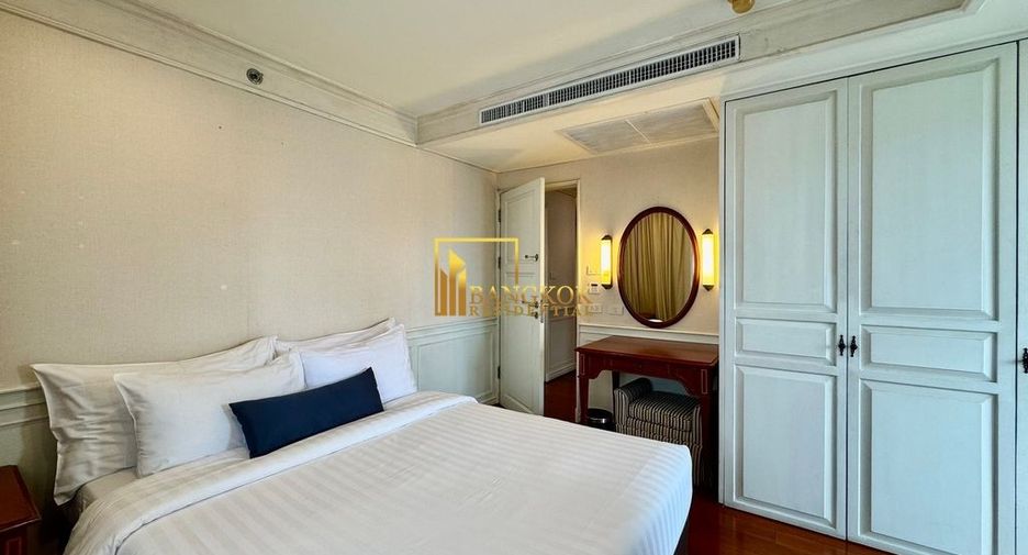 Apartamento con servicios en alquiler de 4 habitaciones en Watthana, Bangkok