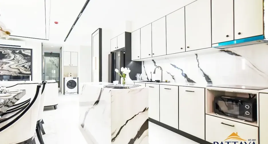 Condo en venta de 3 habitaciones en Bang Lamung, Chonburi