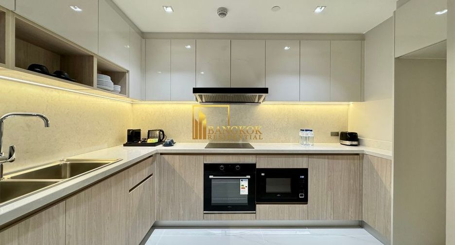 Apartamento con servicios en alquiler de 3 habitaciones en Khlong Toei, Bangkok