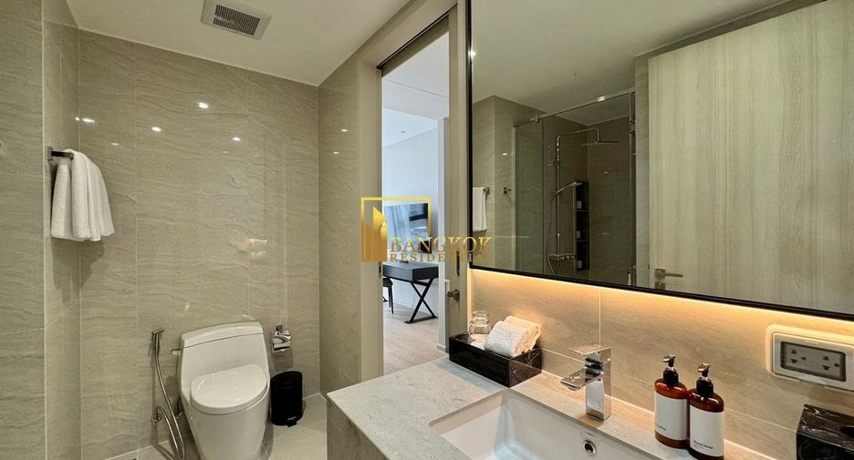 Apartamento con servicios en alquiler de 3 habitaciones en Khlong Toei, Bangkok