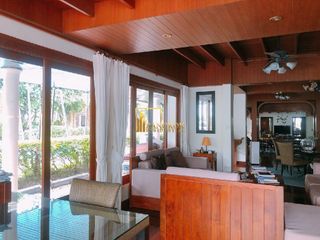 For rent 4 ベッドルーム house in Watthana, Bangkok