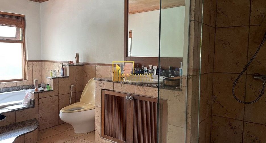 For rent 4 ベッドルーム house in Watthana, Bangkok
