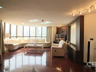 Condo en venta de 4 habitaciones en Khlong Toei, Bangkok