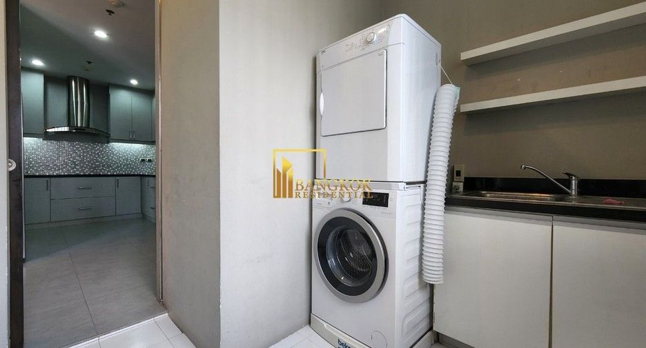 Condo en alquiler de 4 habitaciones en Khlong Toei, Bangkok