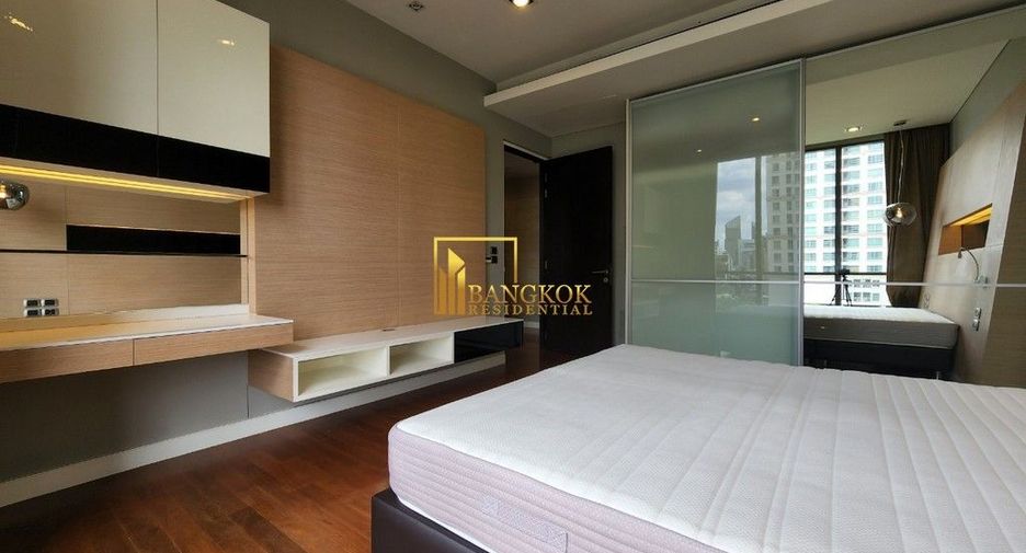 Condo en alquiler de 4 habitaciones en Khlong Toei, Bangkok