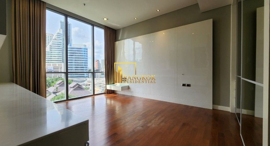 Condo en alquiler de 4 habitaciones en Khlong Toei, Bangkok