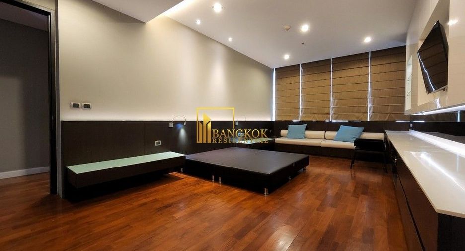 Condo en alquiler de 4 habitaciones en Khlong Toei, Bangkok