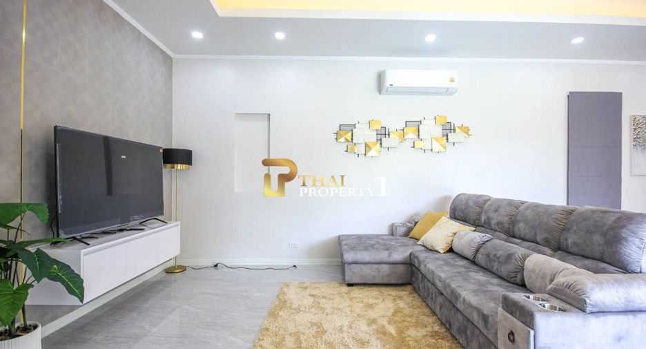 For sale 3 bedrooms villa in Hua Hin, Prachuap Khiri Khan