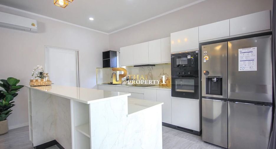 For sale 3 bedrooms villa in Hua Hin, Prachuap Khiri Khan