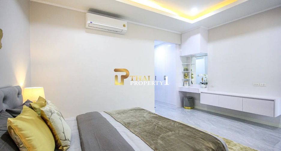 For sale 3 bedrooms villa in Hua Hin, Prachuap Khiri Khan