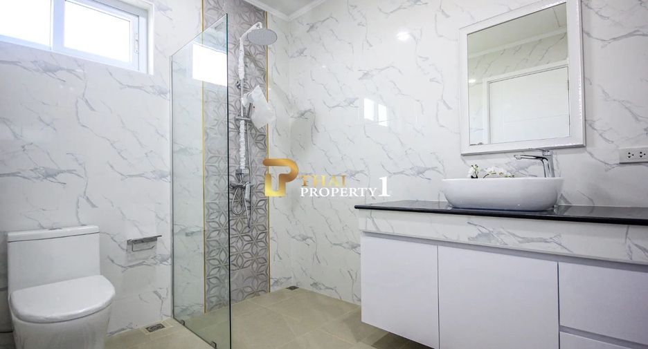 For sale 3 bedrooms villa in Hua Hin, Prachuap Khiri Khan