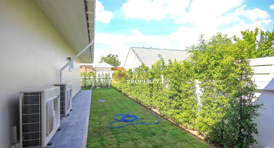 For sale 3 bedrooms villa in Hua Hin, Prachuap Khiri Khan