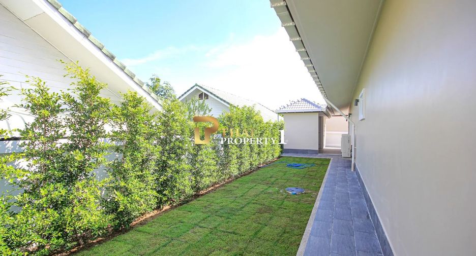 For sale 3 bedrooms villa in Hua Hin, Prachuap Khiri Khan