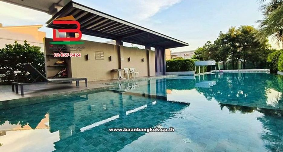 出售 4 卧室 联排别墅 在 Mueang Nonthaburi, Nonthaburi