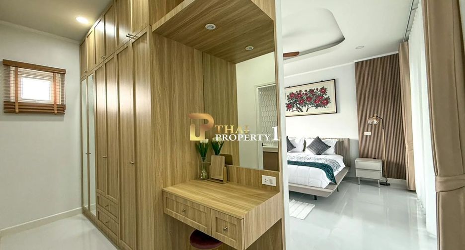 For sale 3 bedrooms villa in Hua Hin, Prachuap Khiri Khan