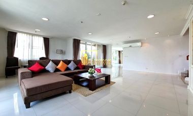 For rent 4 bedrooms apartment in Watthana, Bangkok
