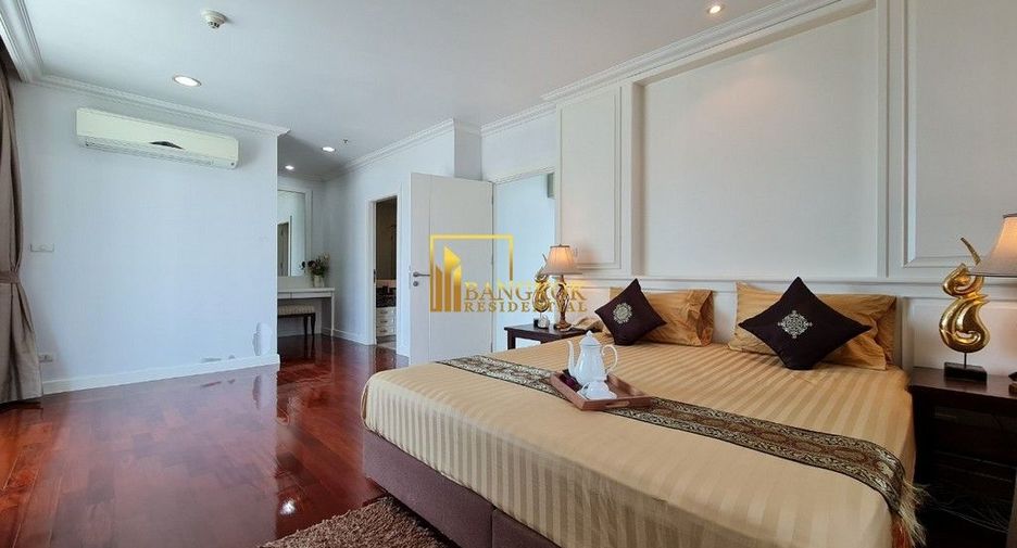 À louer 4 chambres appartement à Watthana, Bangkok