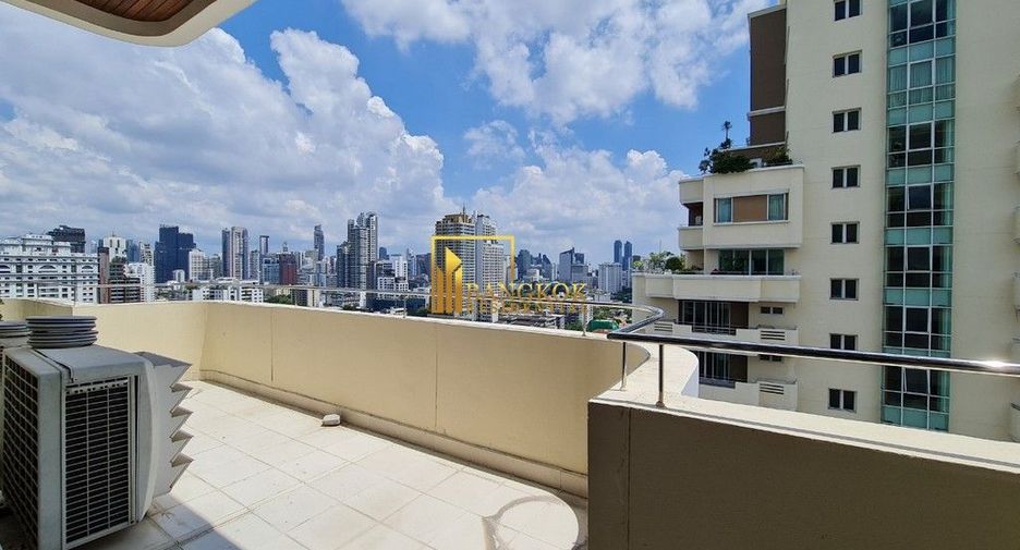 À louer 4 chambres appartement à Watthana, Bangkok