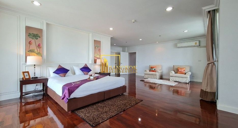 À louer 4 chambres appartement à Watthana, Bangkok